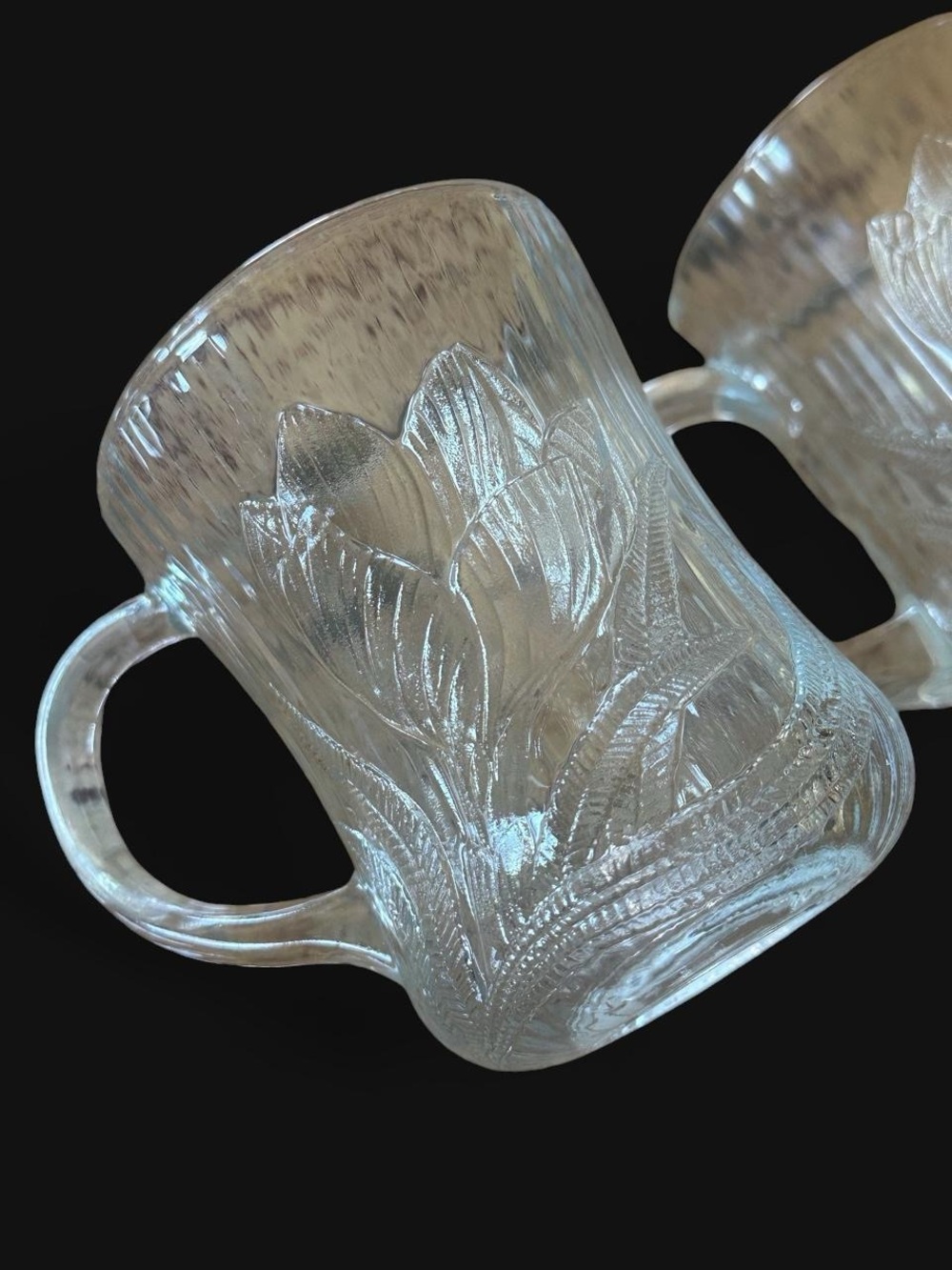 Embossed Tulip Clear Glass Mug - Decorative Beverage Cup